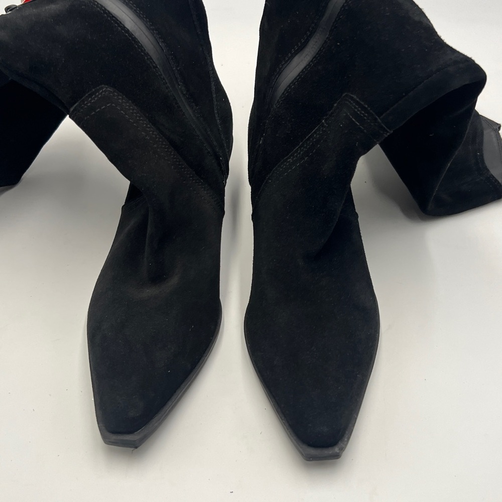 Blondo Black Heeled Boots with Suede Finish Waterproof - Picture 4 of 5